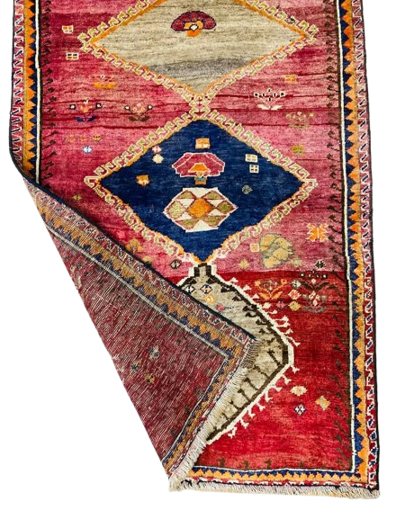 Origin "Shiraz" Persian Tribal Rug Hand Knotted Natural Dyes with Geometric Patterns 5'1" X 3'5"